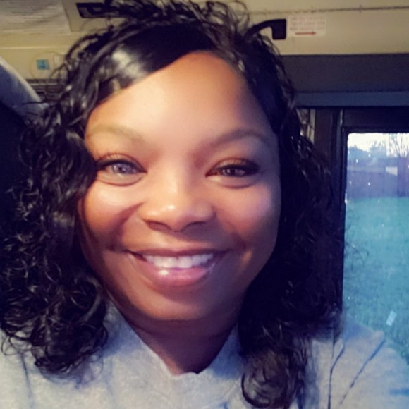 Meet your Posher, Tonya - Picture 5 of 16